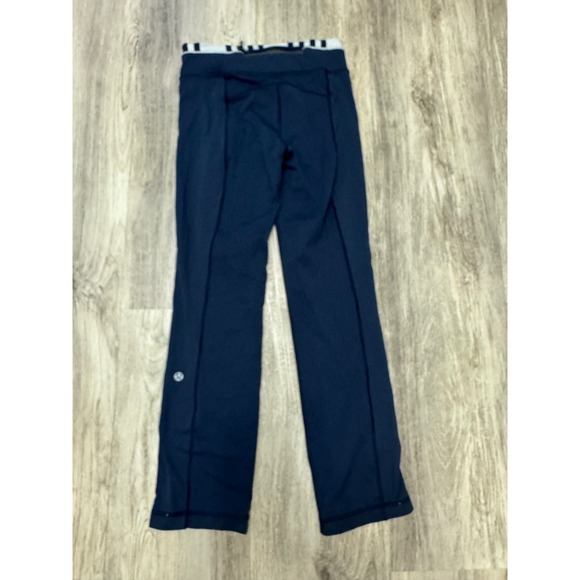 Lululemon Up the Pace Leggings Size 4Yoga pants Mini Flare Navy Blue - Picture 1 of 5